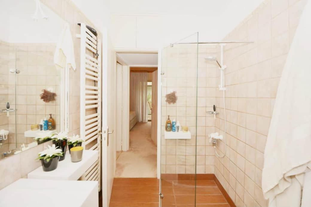 Comfy Condo Vouliagmeni Atenas Exterior foto